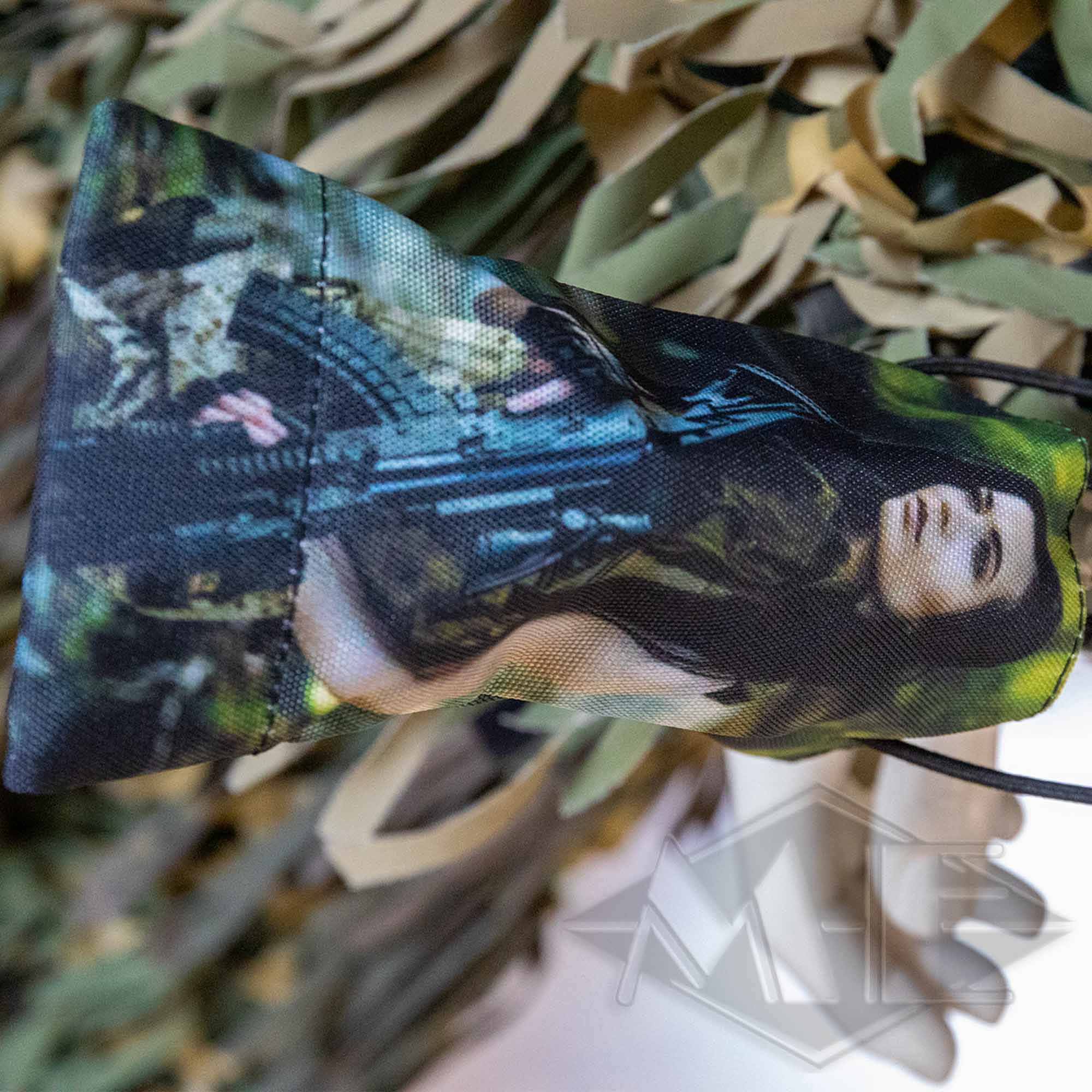 barrel cover "Girls"