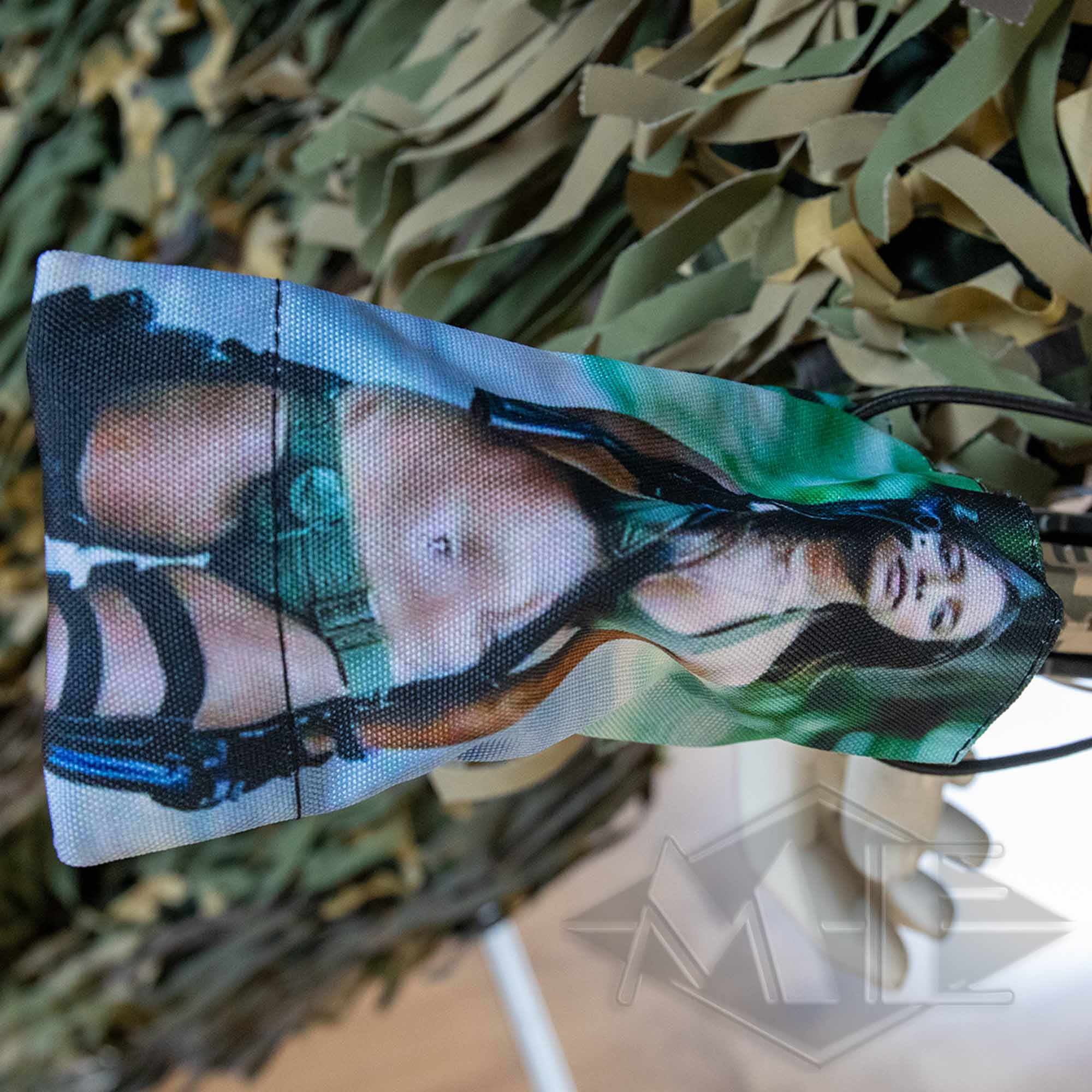 barrel cover "Girls" barrel cover "Girls"